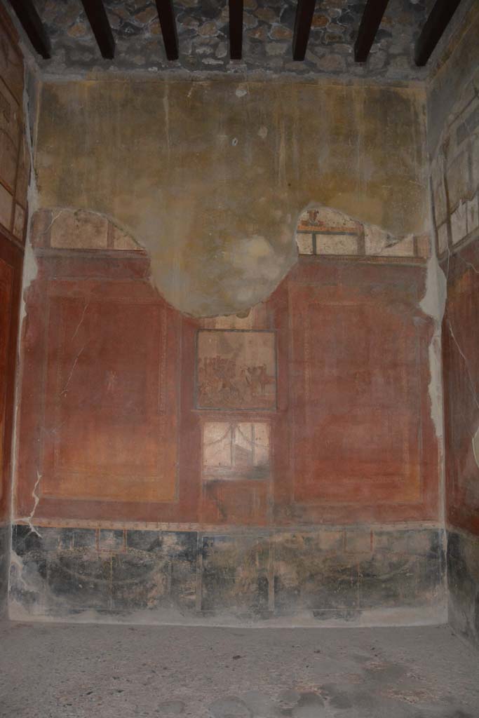 I.10.4 Pompeii. October 2017. Room 4, looking towards the east wall.
Foto Annette Haug, ERC Grant 681269 DÉCOR.