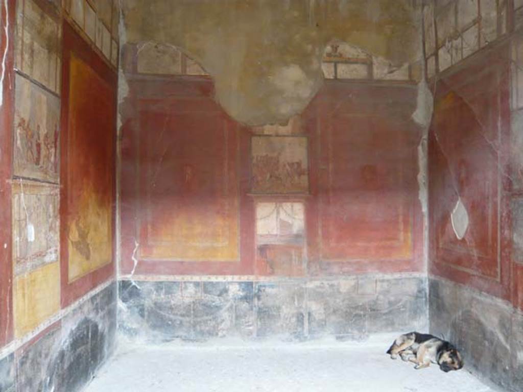 I.10.4 Pompeii. May 2012. Room 4, east wall.
Photo courtesy of Buzz Ferebee.