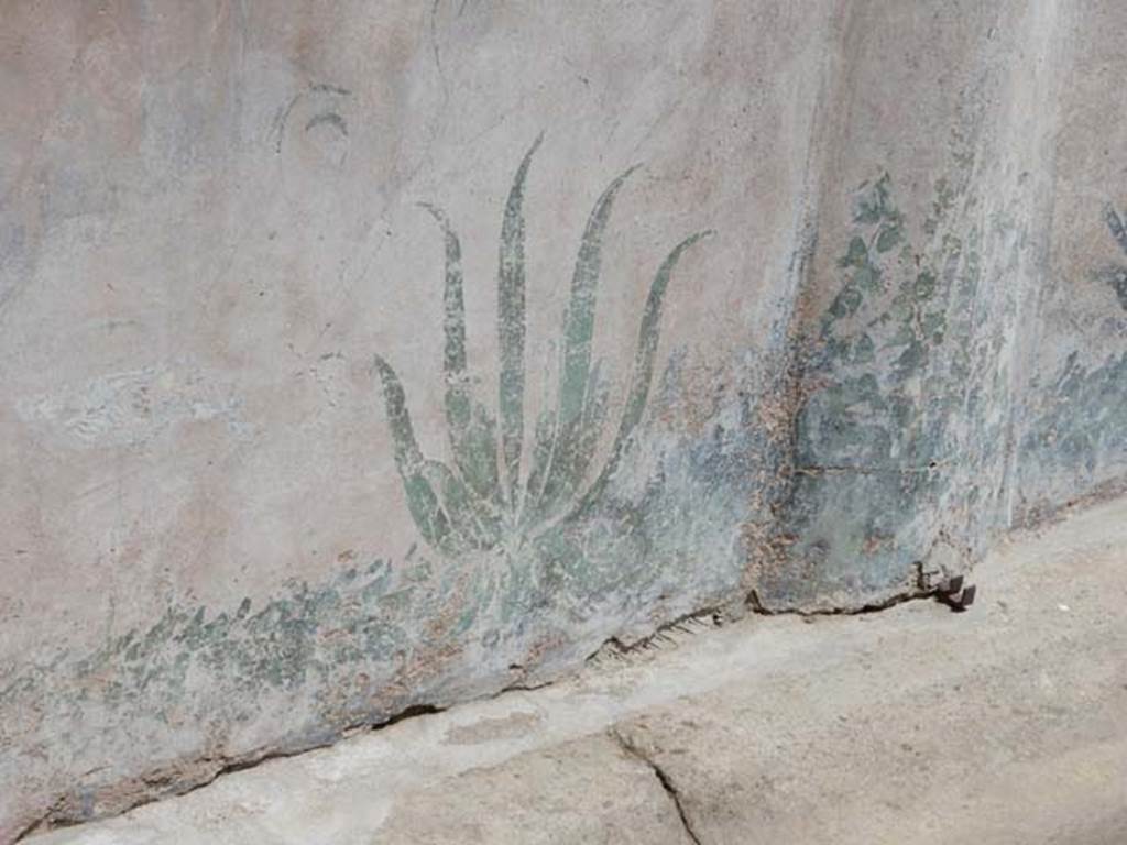 I.10.4 Pompeii. May 2017. Detail of painted pluteus on east side of peristyle garden in north-east corner.  Photo courtesy of Buzz Ferebee.