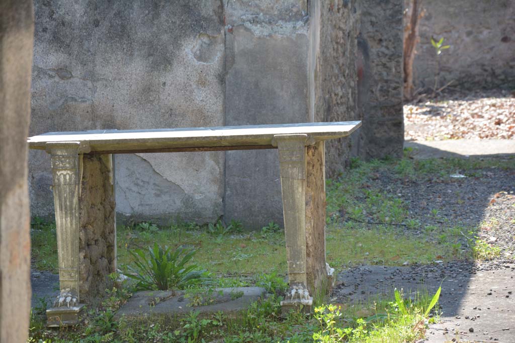 I.10.7 Pompeii. April 2017. Room 4, looking south across atrium towards marble table and cistern mouth underneath. 
Photo courtesy Adrian Hielscher.