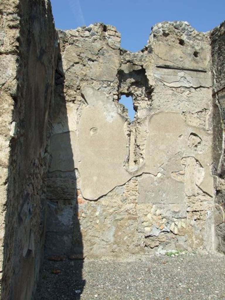I.10.8 Pompeii. March 2009. 
Room 2, north wall of oecus with a window cut into the vaulted ceiling.