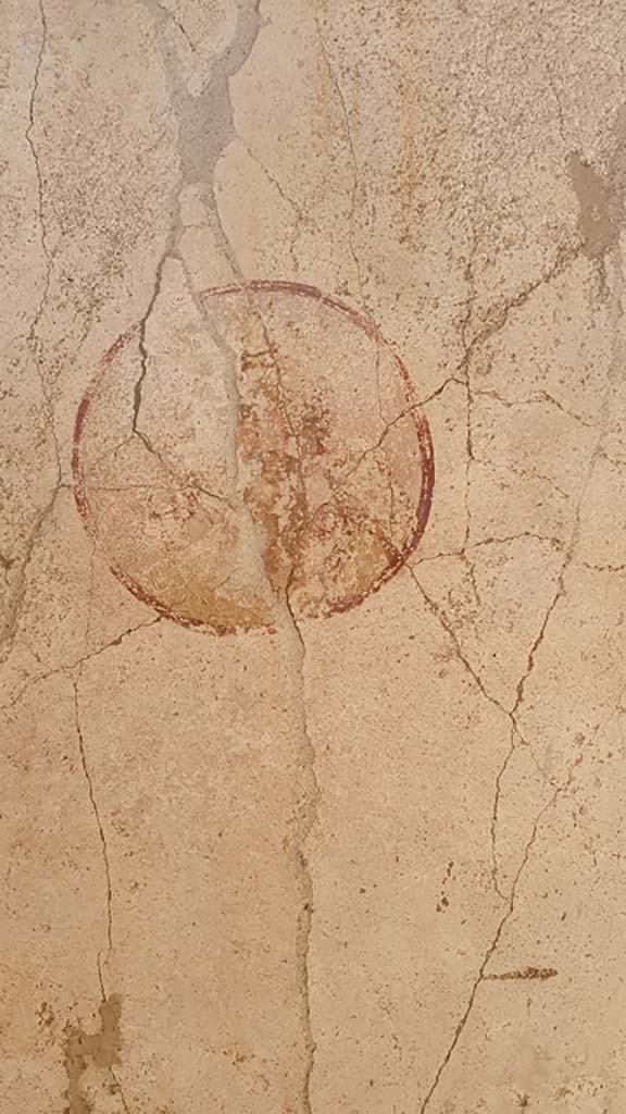 I.11.1 Pompeii. July 2021. 
Painted medallion in south wall of cubiculum, recognised by Della Corte as Diana.
Foto Annette Haug, ERC Grant 681269 DÉCOR.