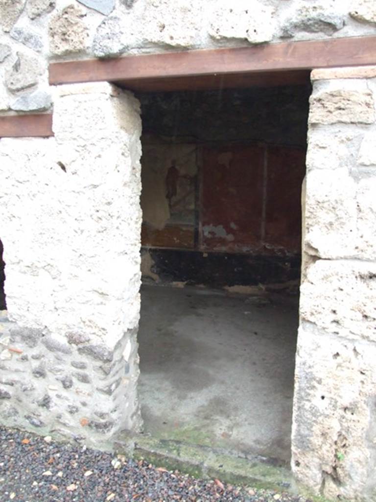 I.11.15 Pompeii. December 2007. Doorway to room 13, cubiculum.