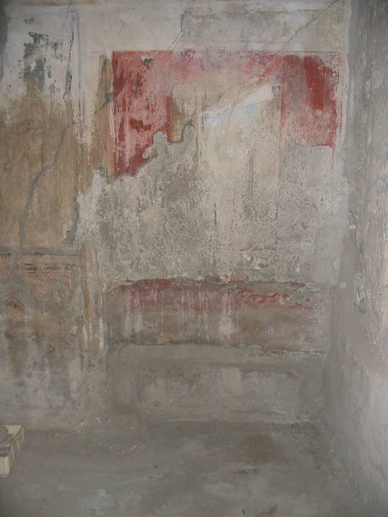 I.12.3 Pompeii. May 2003. 
Room 3, east wall at south end, with recess. Photo courtesy of Nicolas Monteix.