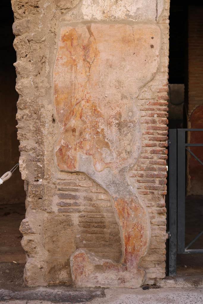 I.12.3 Pompeii. December 2018. 
Plaster on pilaster between