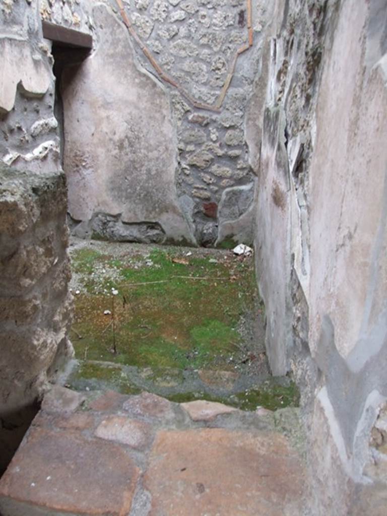 I.12.11 Pompeii. December 2007. Room with two niches, looking east.
