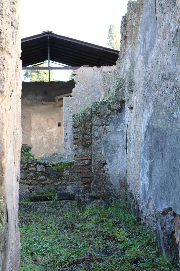 I.12.15 Pompeii. December 2018. 
Looking towards south-east corner of atrium. Photo courtesy of Aude Durand.