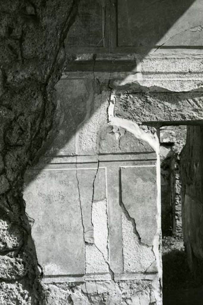 I.13.2 Pompeii. 1974. Domus of Sutoria Primigenia, left ala, right S wall.  Photo courtesy of Anne Laidlaw.
American Academy in Rome, Photographic Archive. Laidlaw collection _P_74_3_6.
