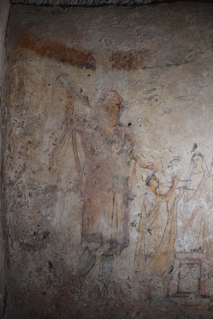 I.13.2 Pompeii. October 2019. 
Detail of Lar from north end of lararium painting on east wall of kitchen.
Foto Annette Haug, ERC Grant 681269 DÉCOR.