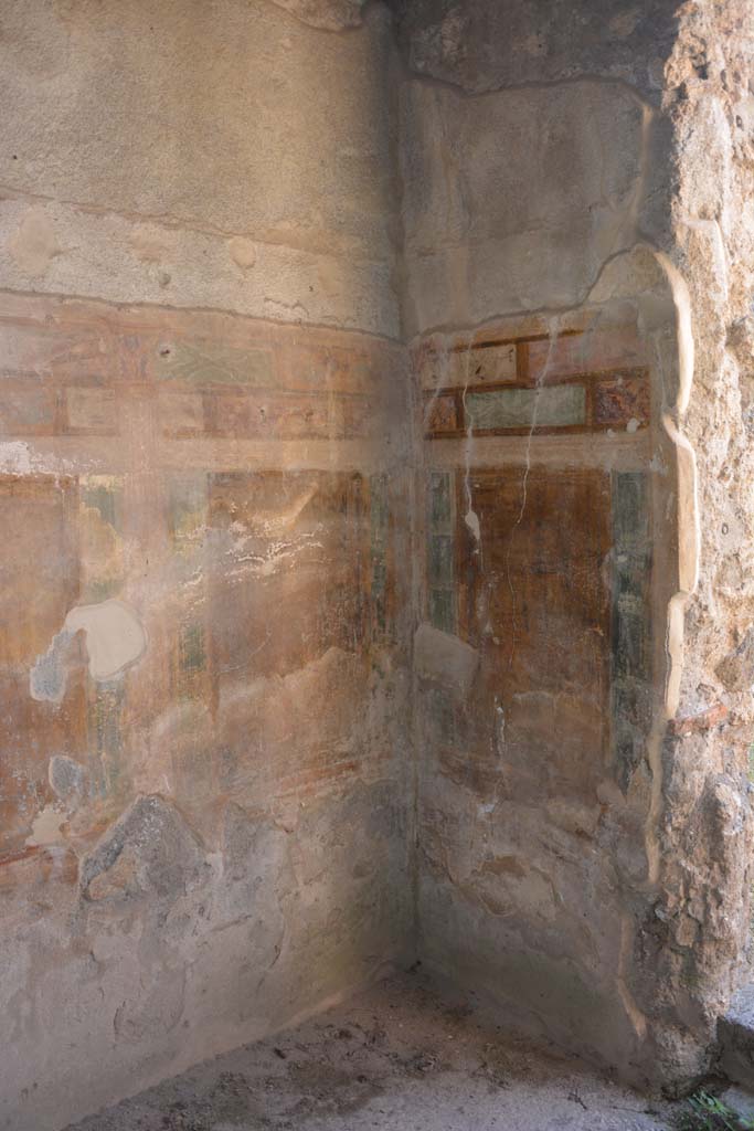 I.13.2 Pompeii. October 2019. Looking towards south-west corner.
Foto Annette Haug, ERC Grant 681269 DÉCOR.