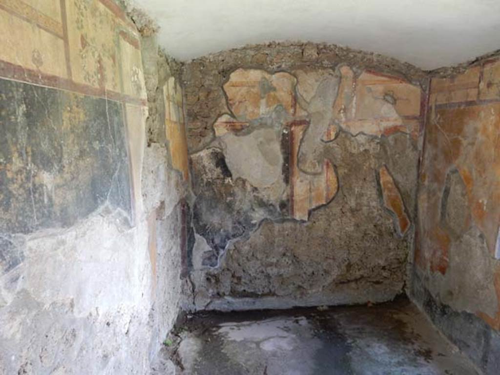I.14.12, Pompeii. May 2018. Room 3, looking west. Photo courtesy of Buzz Ferebee.