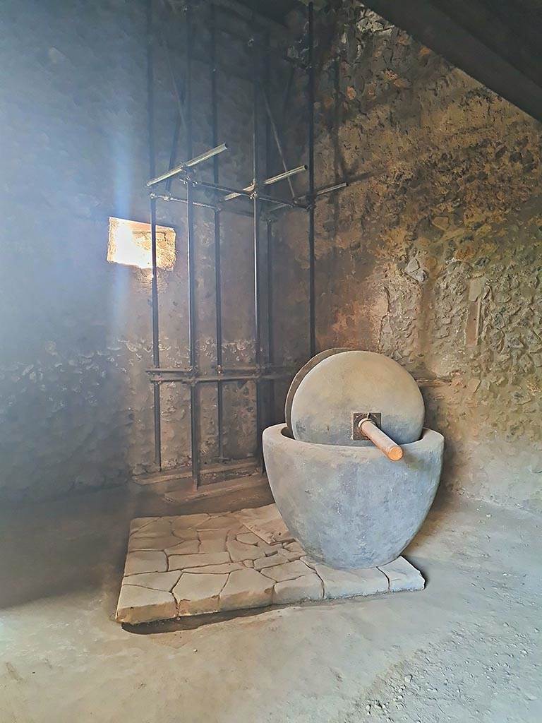 I.15.3 Pompeii. September 2024. 
Room 11, looking south-west from doorway. Photo courtesy of Giuseppe Ciaramella.