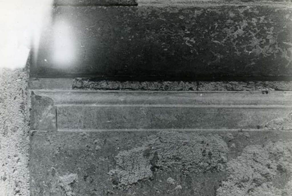 I.15.3 Pompeii. 1966. Room 4. House of Ship Europa, cubiculum to E of fauces, S wall. Photo courtesy of Anne Laidlaw.
American Academy in Rome, Photographic Archive. Laidlaw collection _P_66_2_14.