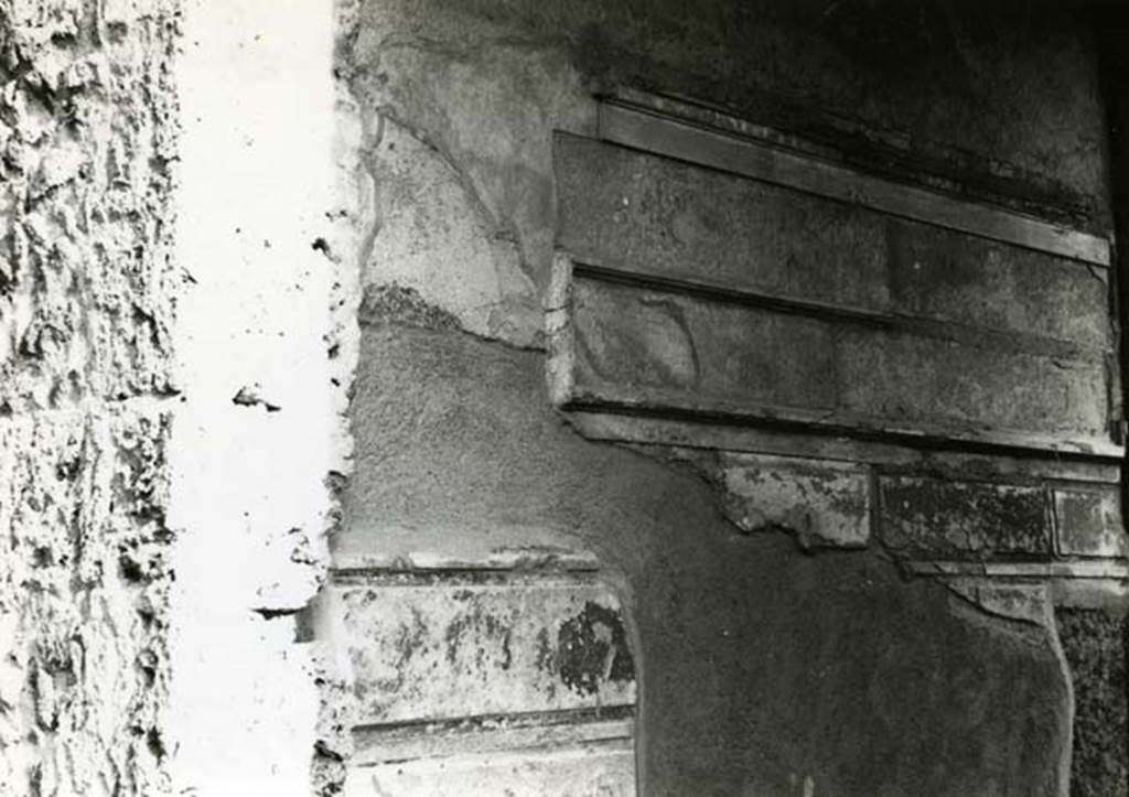 I.15.3 Pompeii. 1968. Room 5. House of Ship Europa, Fauces, left E side at north end.  
Photo courtesy of Anne Laidlaw.
American Academy in Rome, Photographic Archive. Laidlaw collection _P_68_3_32.
