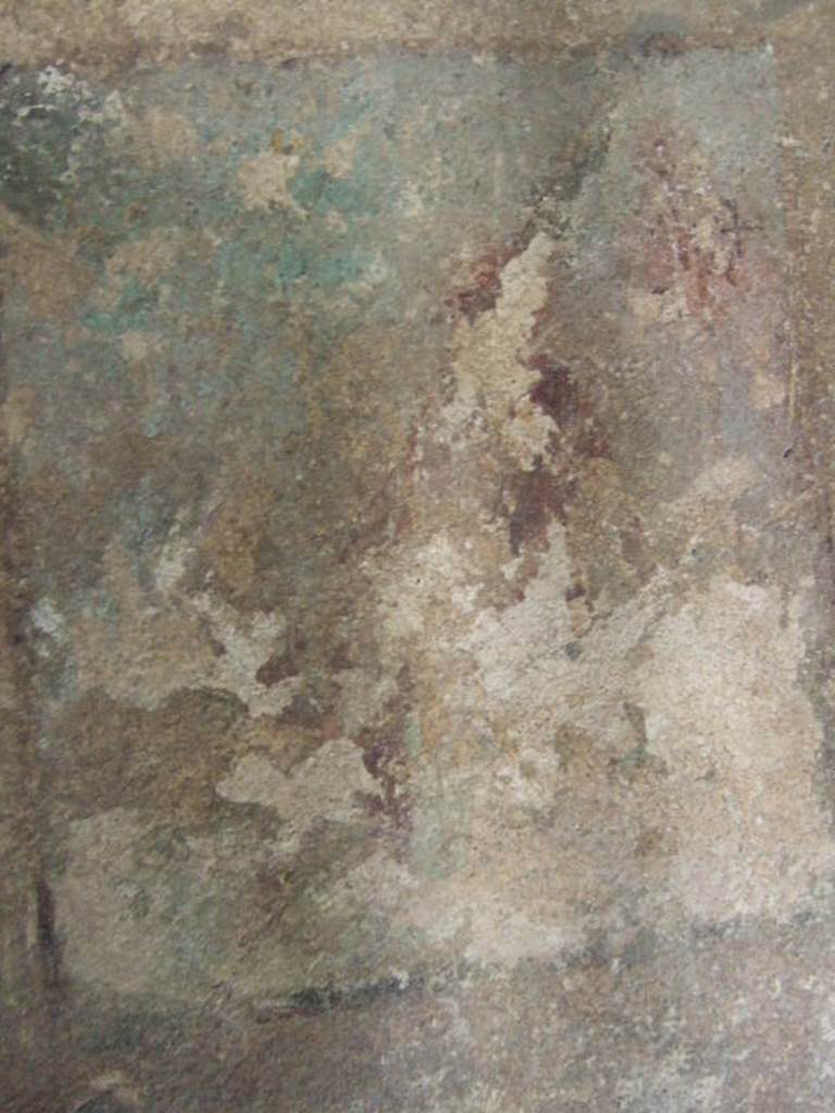 I.17.4 Pompeii.  May 2006.  Cubiculum in south west corner of peristyle.  South wall.  Remains of wall painting of Echo and Narcissus?  See Bragantini, de Vos, Badoni, 1981. Pitture e Pavimenti di Pompei, Parte 1. Rome: ICCD. (p.205). 
.