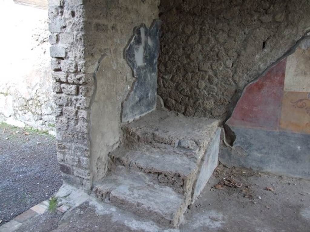 II.1.5 Pompeii.  Large Taberna.  Steps in north east corner of rear room.