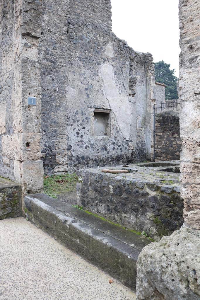 II.2.1 Pompeii. December 2018. 
Entrance doorway, looking towards east wall. Photo courtesy of Aude Durand.