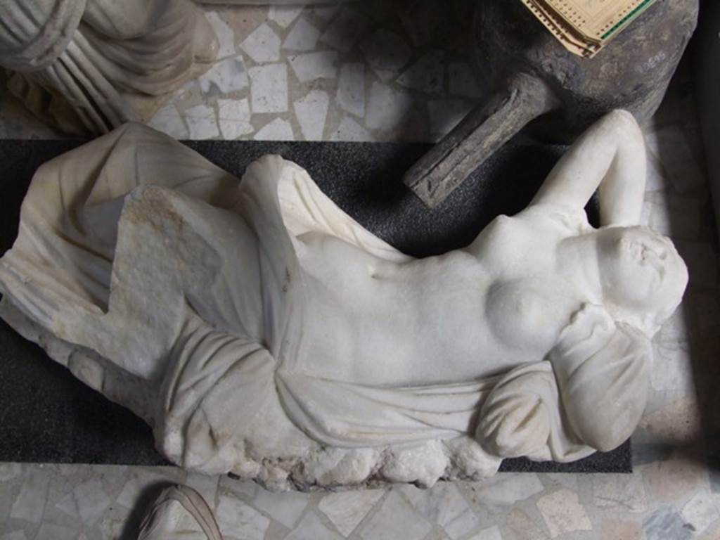 II.2.2 Pompeii. Room “l”, garden. 
Marble statue of Hermaphrodite found near the wall at the south end of the garden. 
SAP inventory number 3021.