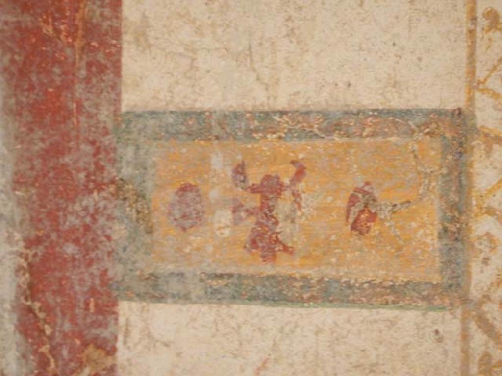 II.2.2 Pompeii. May 2016. Room “d”, detail of painted panel at south end of west wall. 
Photo courtesy of Buzz Ferebee.