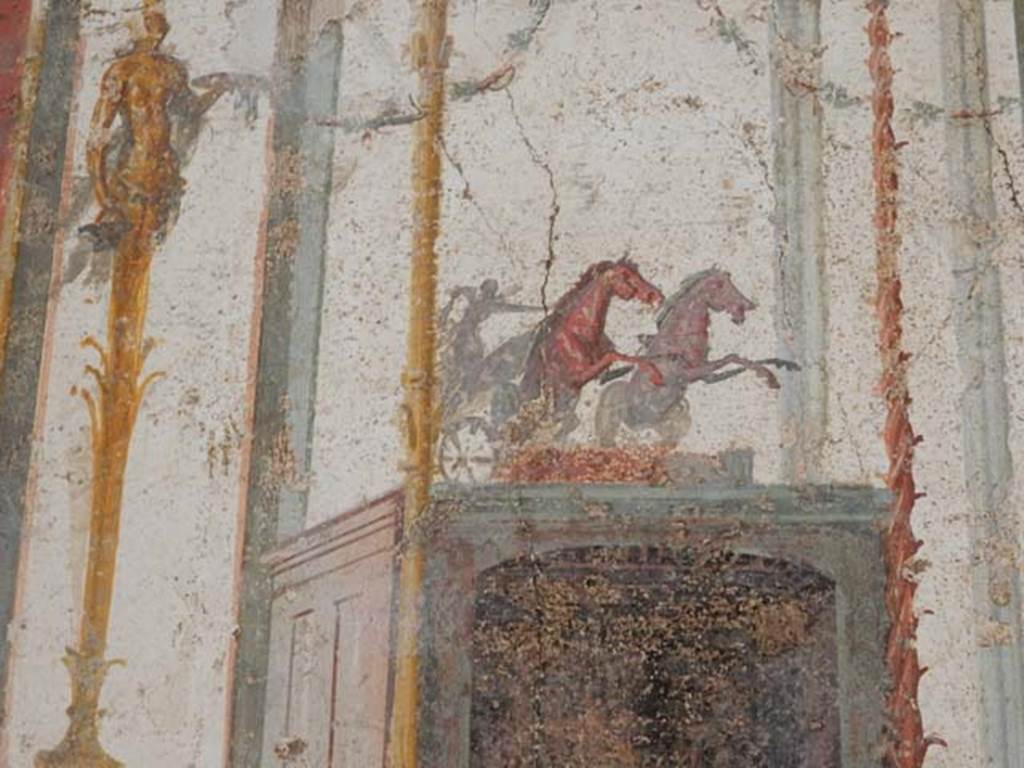 II.2.2 Pompeii. May 2016. Room “f”, detail from upper south wall. Photo courtesy of Buzz Ferebee.