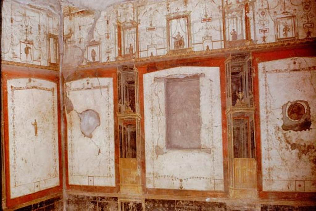 II.2.2 Pompeii. 1961. Room “f”, south-west corner and west wall.  Photo by Stanley A. Jashemski.
Source: The Wilhelmina and Stanley A. Jashemski archive in the University of Maryland Library, Special Collections (See collection page) and made available under the Creative Commons Attribution-Non Commercial License v.4. See Licence and use details.
J61f0409