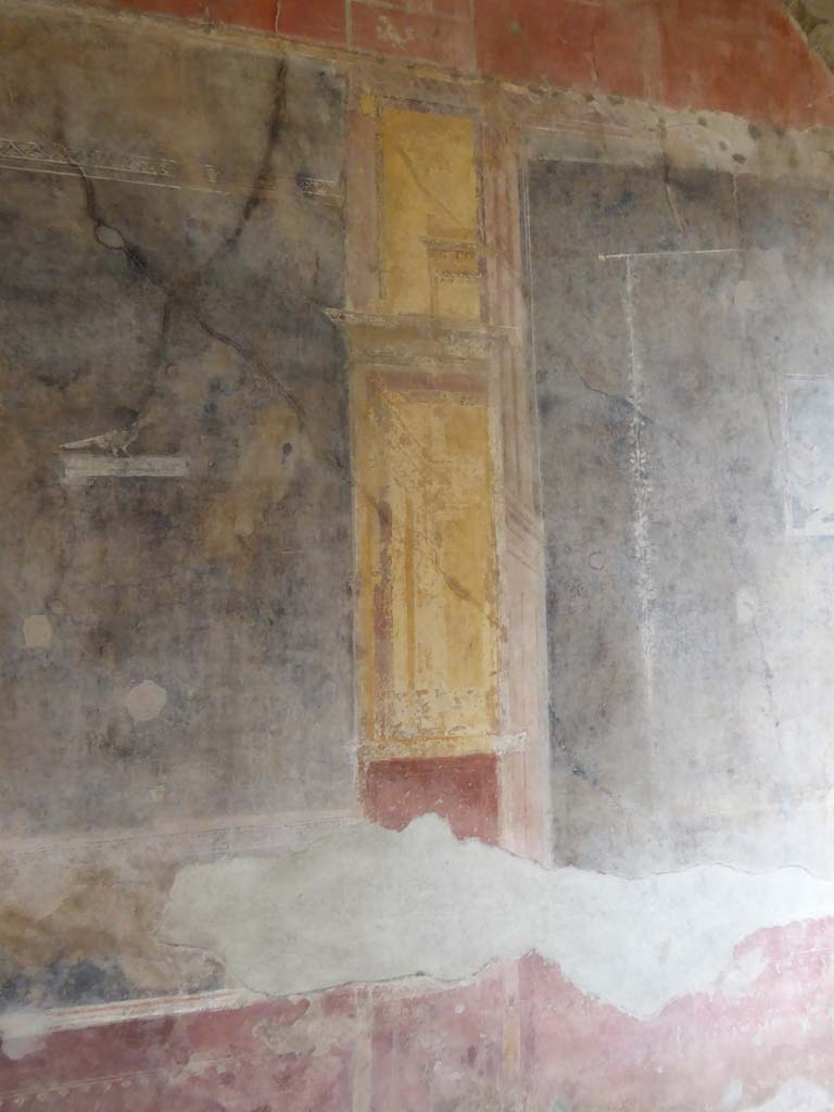 II.2.2 Pompeii. January 2017. Pseudoperistyle area “g”, detail from east wall. 
Foto Annette Haug, ERC Grant 681269 DÉCOR.