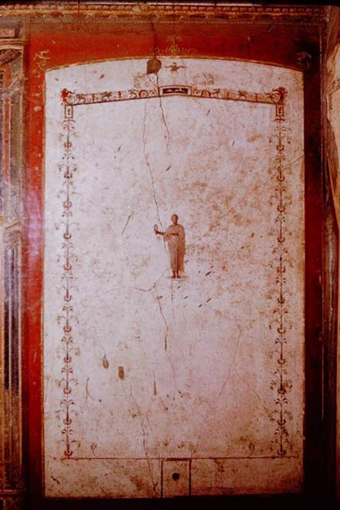 II.2.2 Pompeii. 1961. Room “f”, panel on west side of south wall.  
Photo by Stanley A. Jashemski.
Source: The Wilhelmina and Stanley A. Jashemski archive in the University of Maryland Library, Special Collections (See collection page) and made available under the Creative Commons Attribution-Non Commercial License v.4. See Licence and use details.
J61f0400
