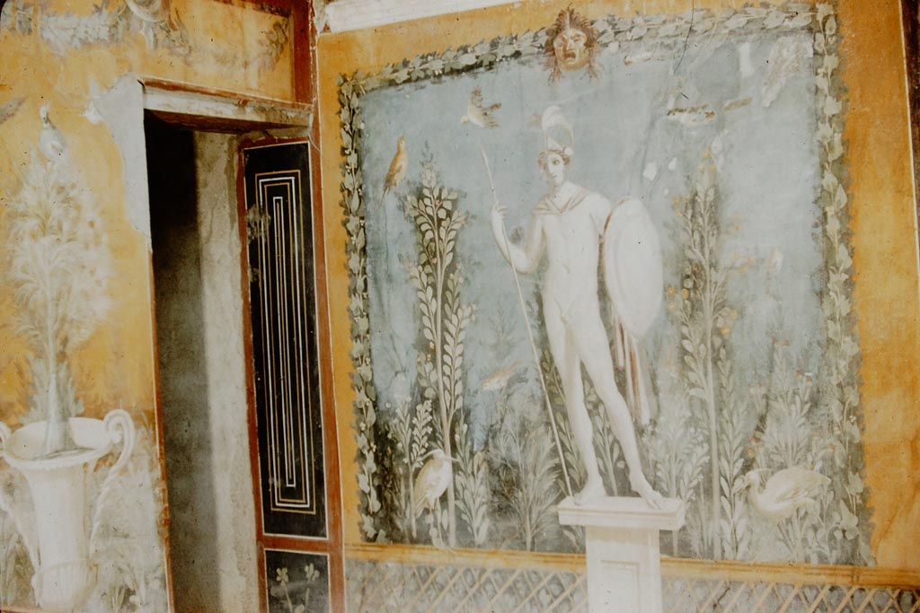 II.3.3 Pompeii. 1957. South wall of garden area. Photo by Stanley A. Jashemski.
Source: The Wilhelmina and Stanley A. Jashemski archive in the University of Maryland Library, Special Collections (See collection page) and made available under the Creative Commons Attribution-Non-Commercial License v.4. See Licence and use details.
J57f0113