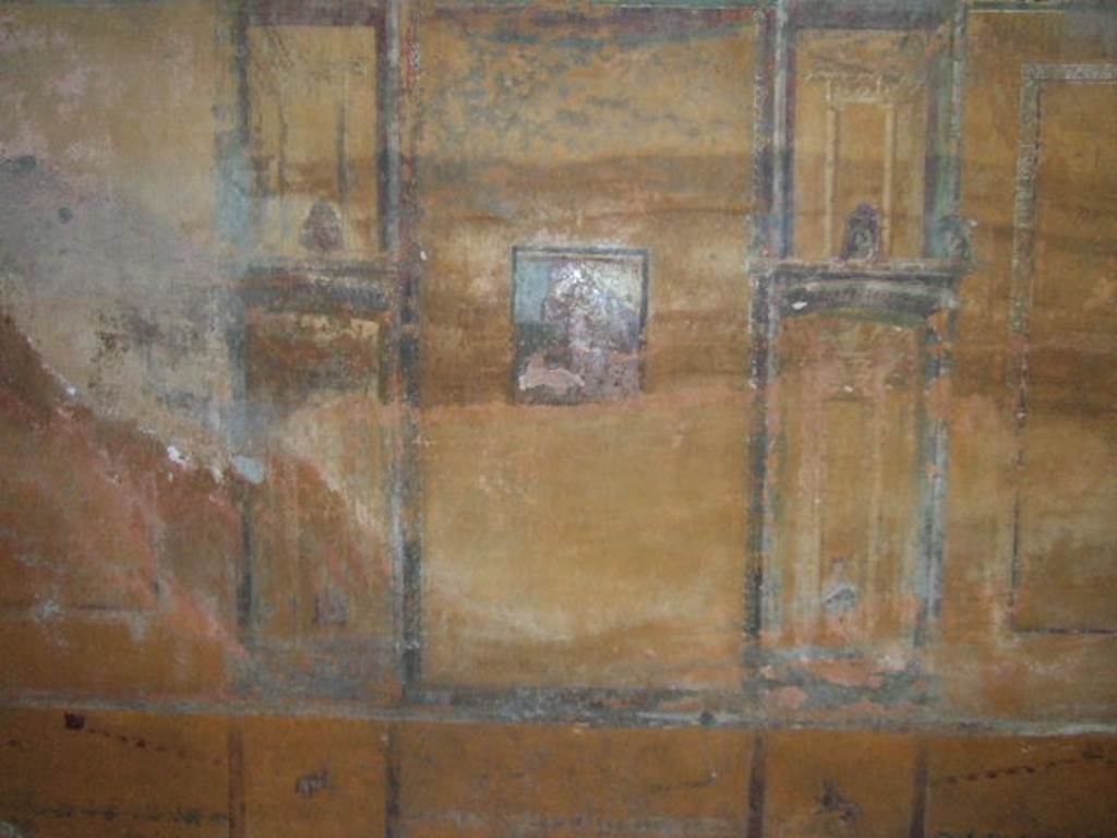 II.3.3 Pompeii.  December 2005.  Room 12, Cubiculum.  North wall.