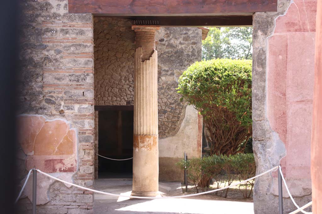 II.3.3 Pompeii. September 2019. South wall of atrium, looking through doorway into room 11. 
Photo courtesy of Klaus Heese.
