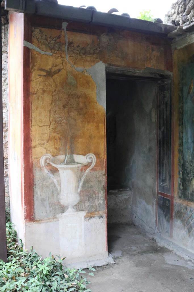 II.3.3 Pompeii. December 2018. 
Doorway to room 17, in south-east corner of garden. Photo courtesy of Aude Durand.