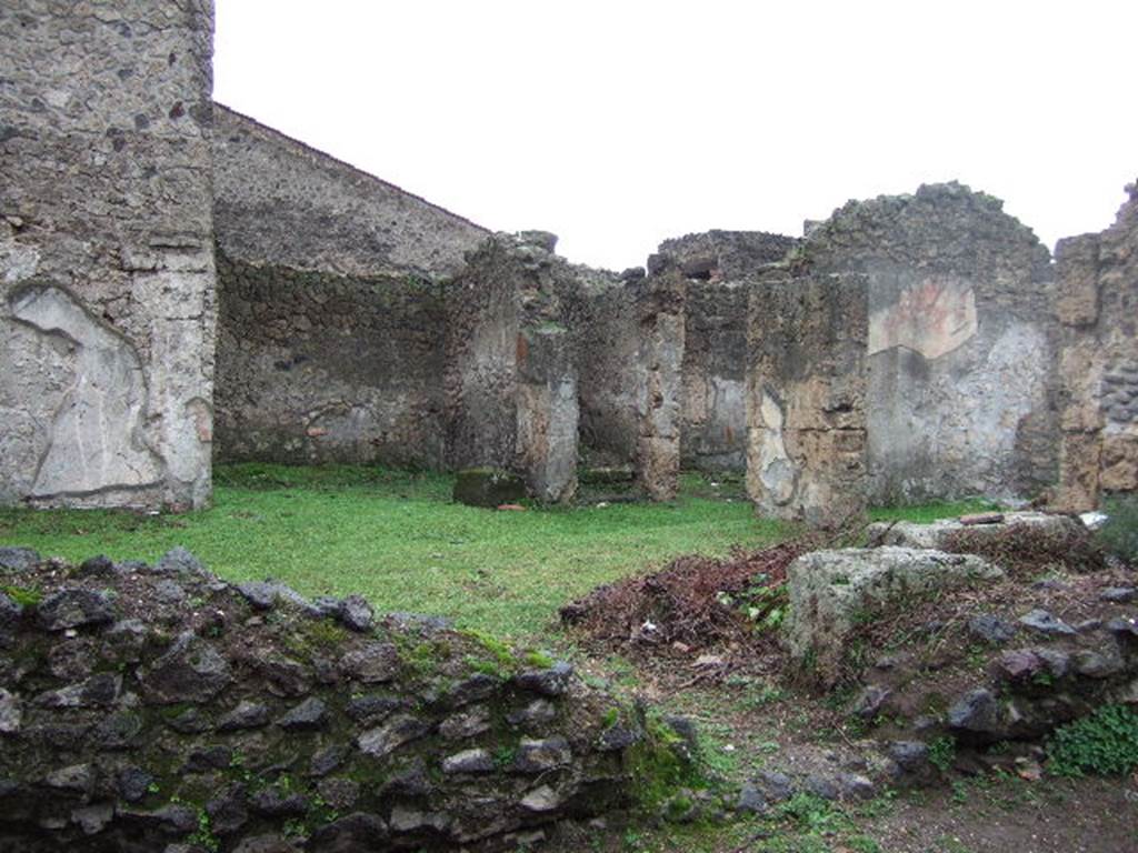 II.3.4 Pompeii. December 2004. Looking north-west across atrium.