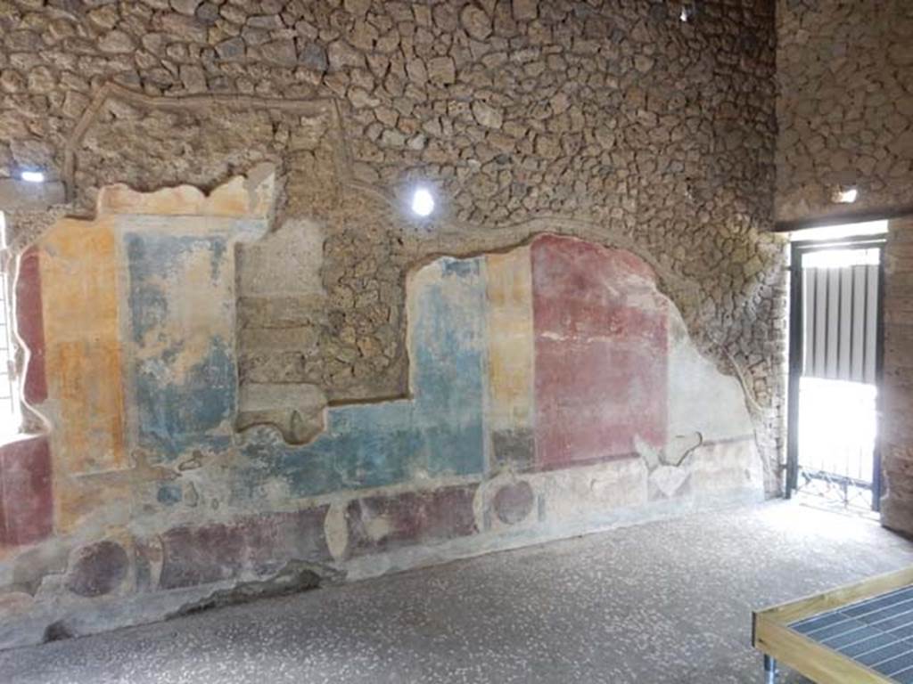 II.4.3 Pompeii. May 2016. West wall of atrium, looking towards north-west corner and doorway at II.4.2. Photo courtesy of Buzz Ferebee.