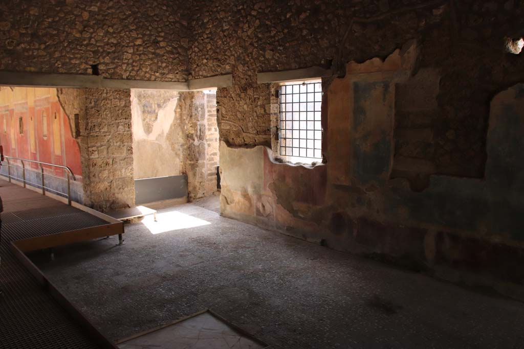 II.4.3 Pompeii. September 2019. Looking towards south-west corner of atrium. Photo courtesy of Klaus Heese.
