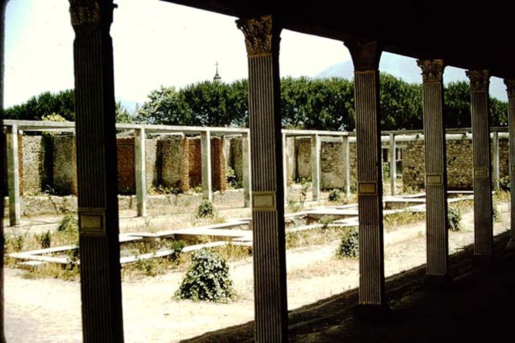 II.4.6 Pompeii. 1957. Looking south-east across garden area, from portico. Photo by Stanley A. Jashemski.
Source: The Wilhelmina and Stanley A. Jashemski archive in the University of Maryland Library, Special Collections (See collection page) and made available under the Creative Commons Attribution-Non Commercial License v.4. See Licence and use details.
J57f0112