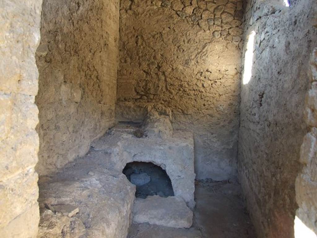 II.4.7 Pompeii. December 2006. Oven for caupona and thermopolium.