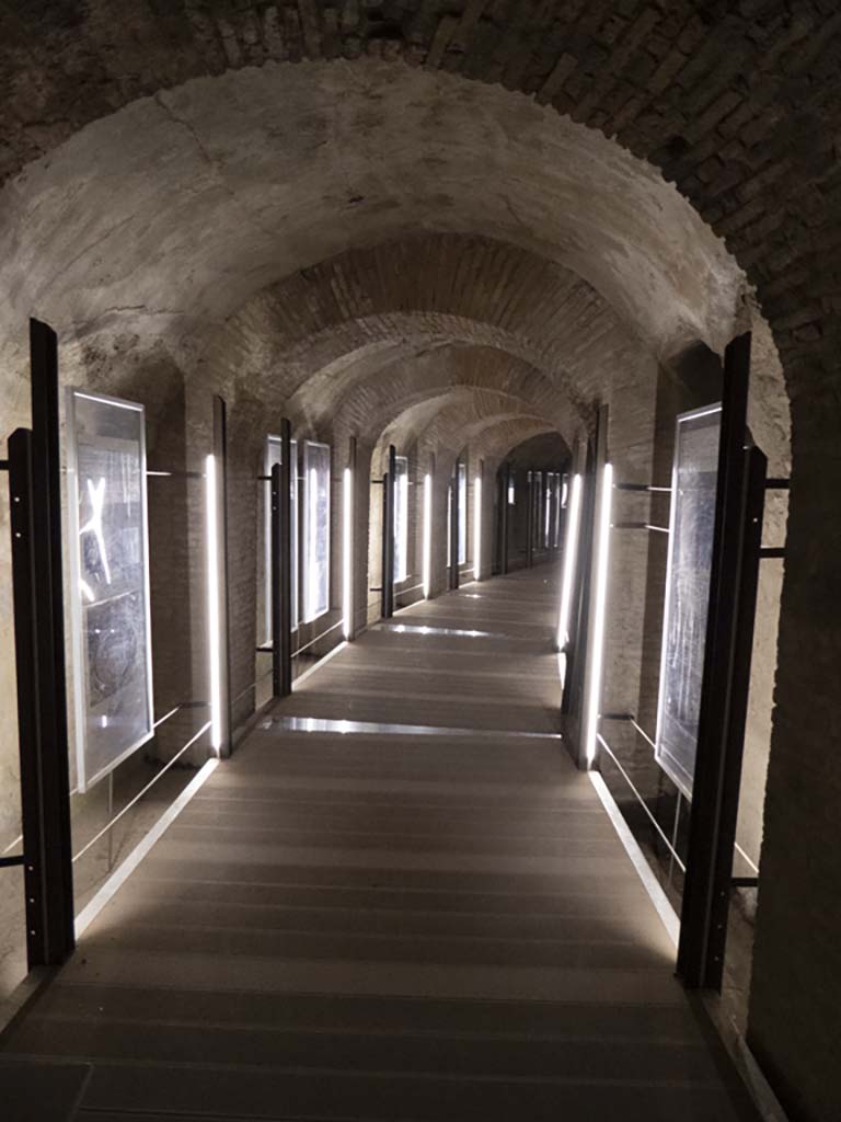 II.6 Pompeii. September 2017. Corridor under Amphitheatre, south-west side, leading north-west.
Foto Annette Haug, ERC Grant 681269 DÉCOR.