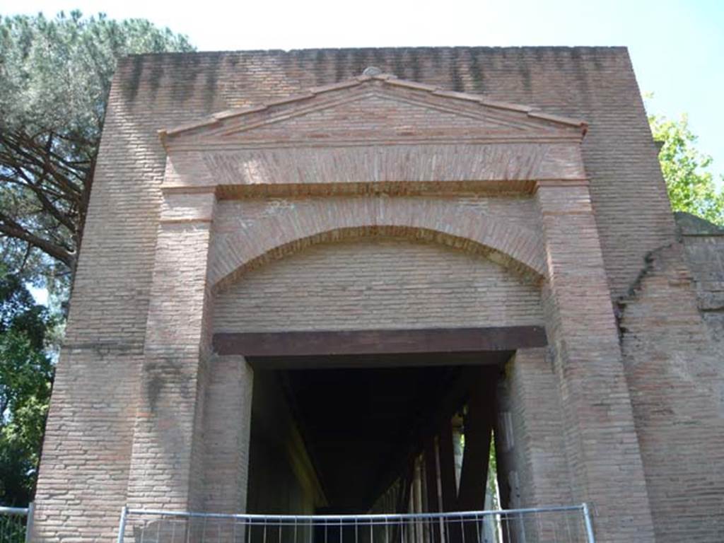 II.7.1 Pompeii. Palaestra. May 2012. Detail of entrance.  Photo courtesy of Buzz Ferebee.