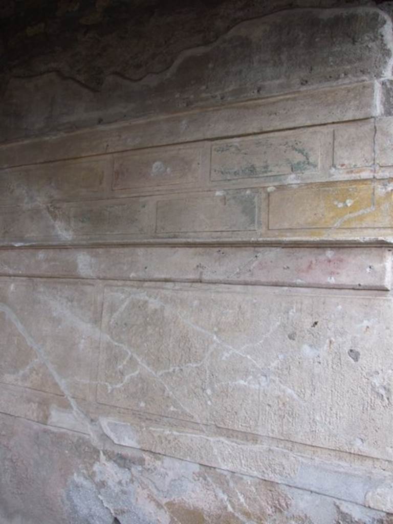 II.8.5 Pompeii. December 2007. South wall of room with large window on south-east side of atrium area.