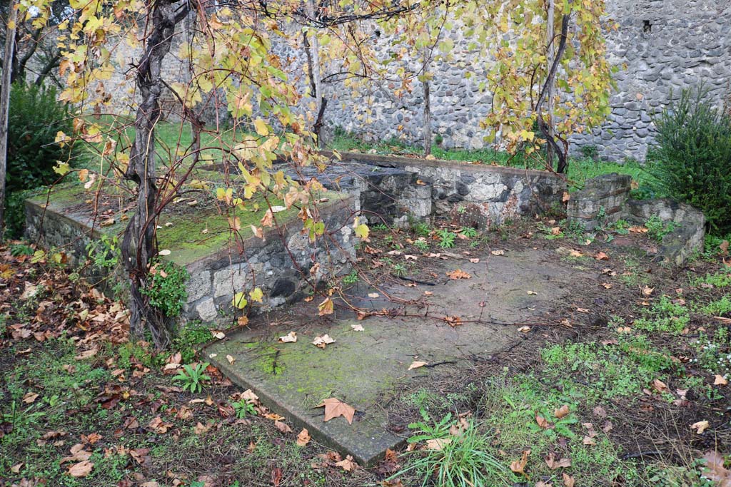 II.8.6 Pompeii. December 2018. Looking north-east towards triclinium. Photo courtesy of Aude Durand.