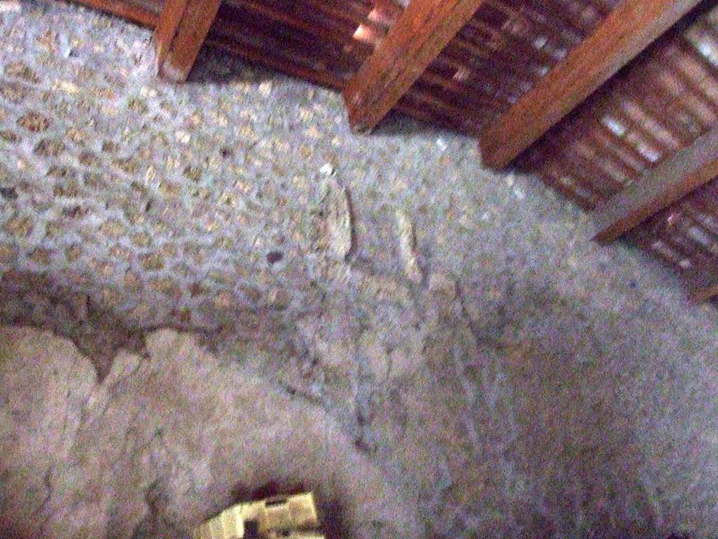 II.9.2 Pompeii. December 2007. Room 4. West end of south wall.