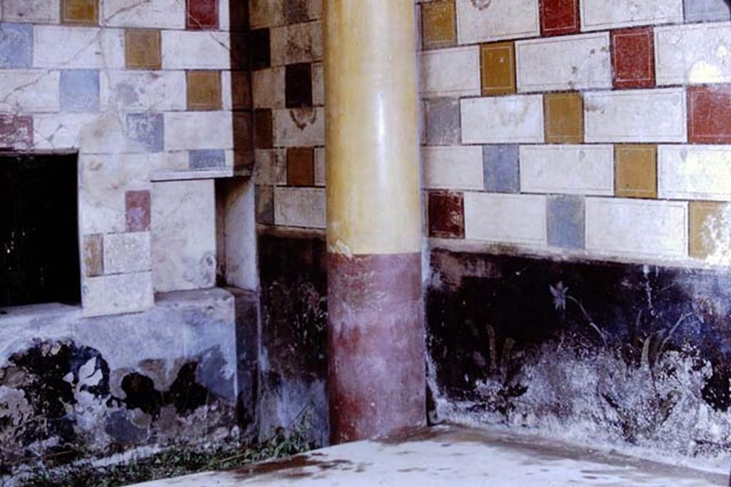 III.2.1 Pompeii. 1968. Room 20, north-west corner of summer triclinium.  
Photo by Stanley A. Jashemski.
Source: The Wilhelmina and Stanley A. Jashemski archive in the University of Maryland Library, Special Collections (See collection page) and made available under the Creative Commons Attribution-Non Commercial License v.4. See Licence and use details.
J68f0385