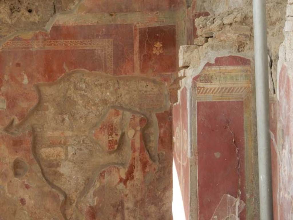 III.3.6 Pompeii. May 2017. Detail from north wall, on left, and east wall, on right, in north-east corner. Photo courtesy of Buzz Ferebee.