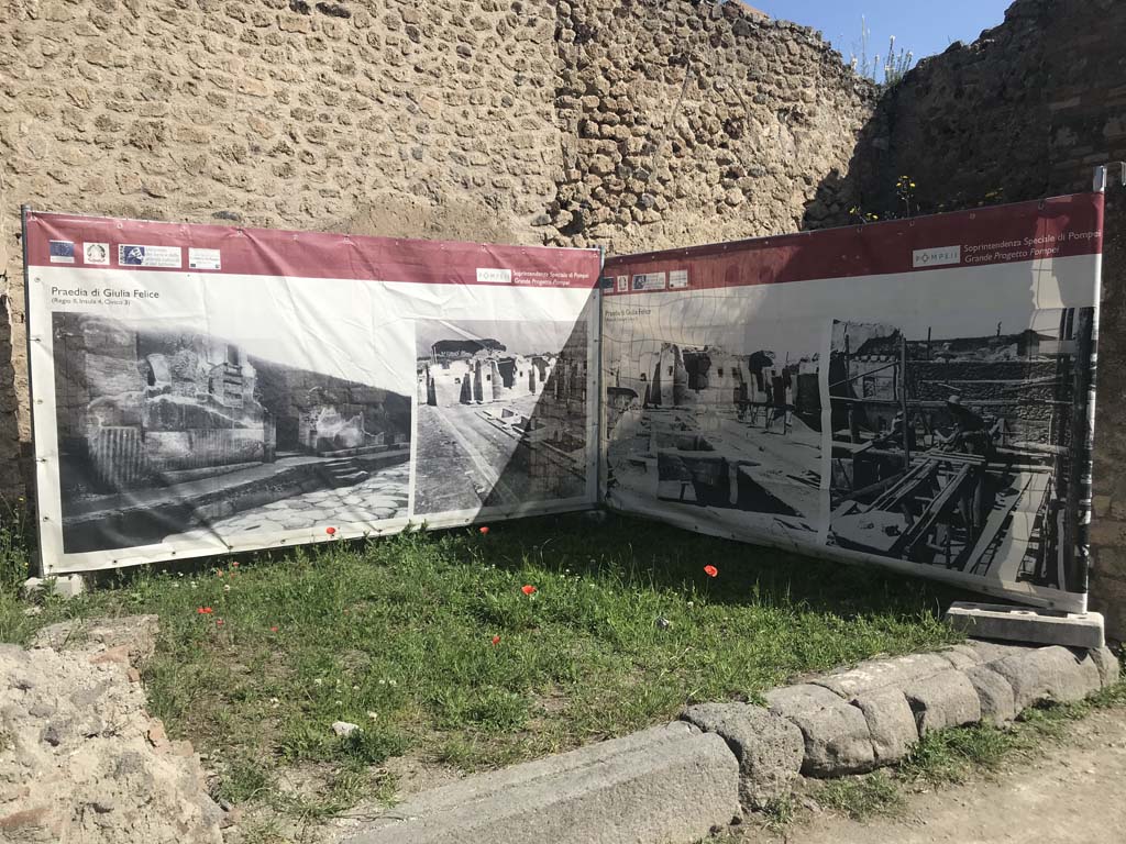III.4.1 Pompeii. April 2019. Looking across threshold towards north-east corner.
Photo courtesy of Rick Bauer.