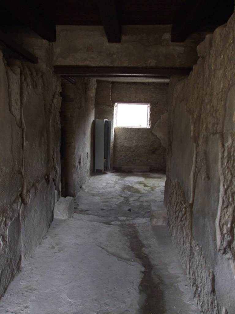 III.4.3  Pompeii.  March 2009.   Room 7.  Looking south towards Room 8.
