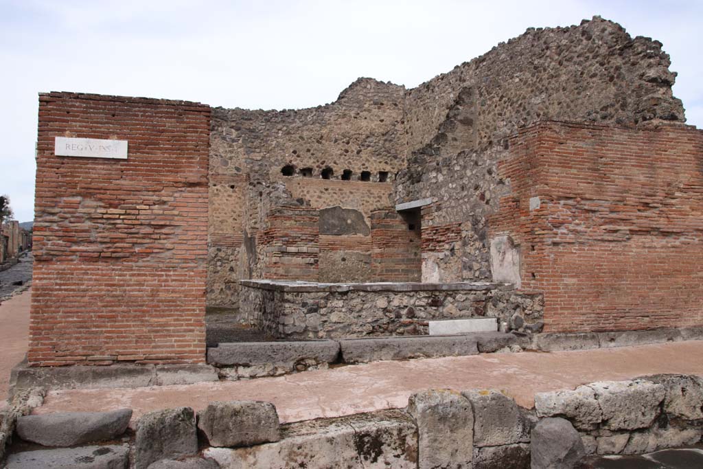 V.1.1 Pompeii. October 2020. Looking north to entrance doorway on Via di Nola. Photo courtesy of Klaus Heese.