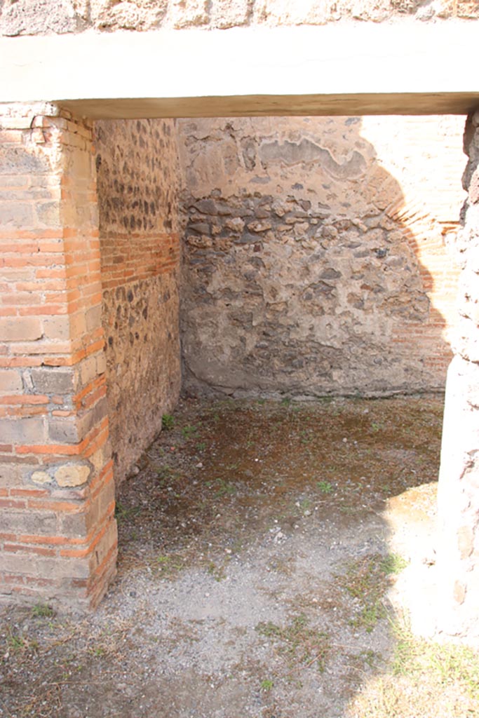 V.1.2 Pompeii. October 2023. 
Looking towards north wall of rear room with window. Photo courtesy of Klaus Heese.