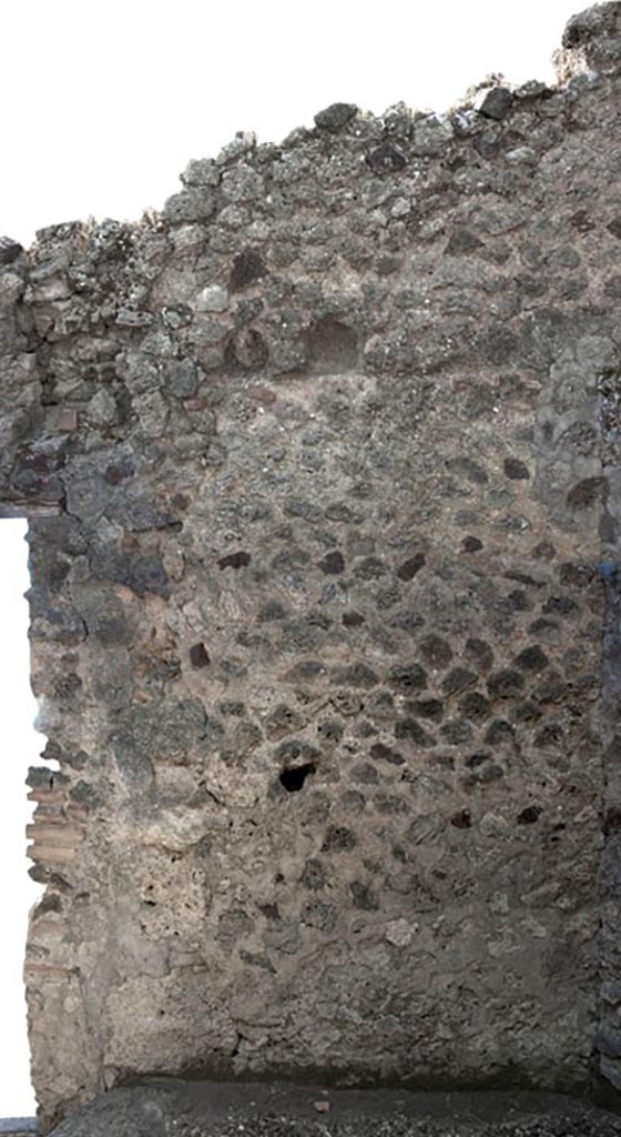 V.1.3 Pompeii. c.2008-10. 
Room “c”, south wall of outer room. Photo by Hans Thorwid.
Photo courtesy of the Swedish Pompeii Project.