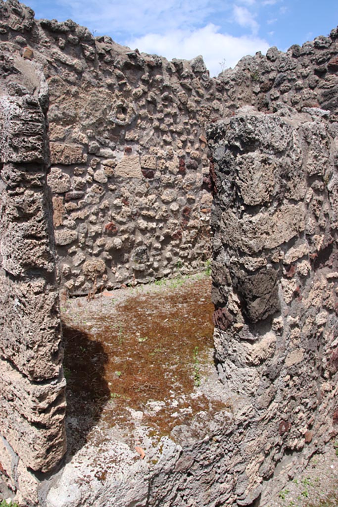 V.1.7 Pompeii. May 2024. 
Room “c”, doorway on north side of room 12, into small second room. Photo courtesy of Klaus Heese.