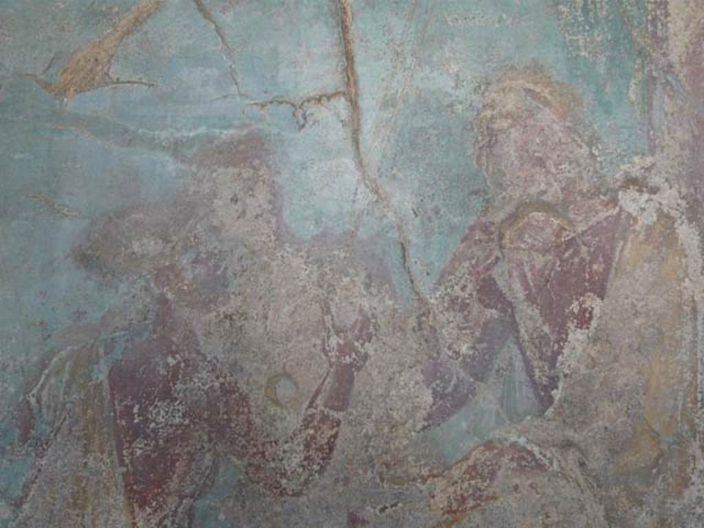 V.1.18 Pompeii. May 2012. Detail of figures on north wall of exedra “y”.  Wall painting of The Two Fishermen Proposing a Riddle to Homer. Photo courtesy of Buzz Ferebee.